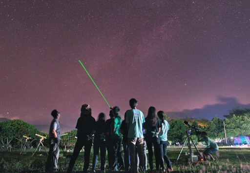 夏夜追星！邀您七夕賞英仙座流星雨 暢遊同學農場