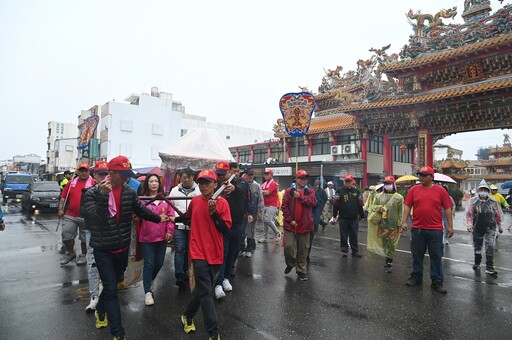 台東76隊元宵遶境祈福開鑼登場 饒慶鈴歡迎全國鄉親鬥熱鬧拼元宵