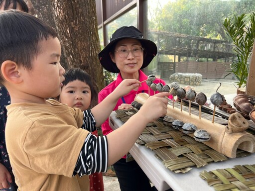 親子植樹趣 壽山動物園播下環教種子