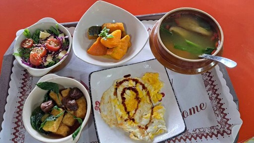 瑞里第一家茶壺餐廳 美國参賽廚娘特色料理 讓賞花遊客美味留香