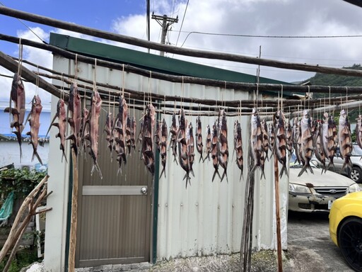 踏上蘭嶼探索達悟族飛魚祭神秘魅力！