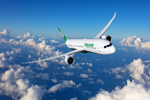 長榮機上Wi-Fi免費開放!7月起全艙適用 還能回LINE、追股市