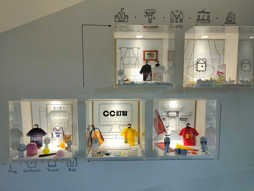 高雄旅傳協參訪T恤手造館 體驗專屬手作樂趣