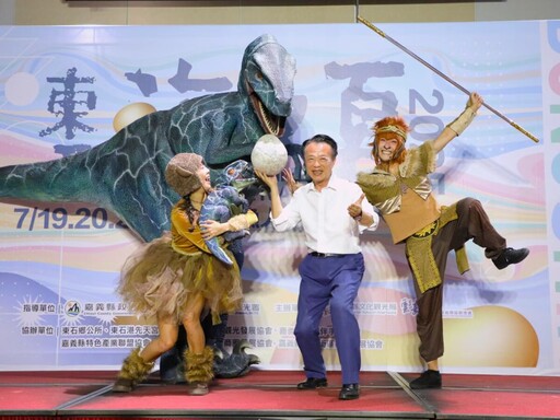 2025東石海之夏7/19精彩登場 翁縣長搶先品嘗特色美食