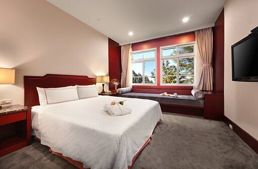 阿里山神木婚禮新人入住雲端之境阿里山賓館 盡享絕美無價雲瀑流雲婚旅