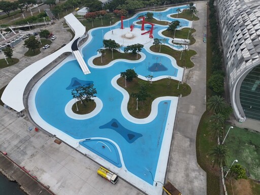 高雄秋日玩水秘境曝光！星光水岸公園10/24試營運開放 親子情侶都能玩翻天