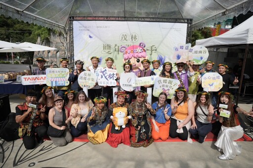 白爛貓闖進「紫蝶幽谷」 世界唯二奇景在茂林11/15盛大揭幕