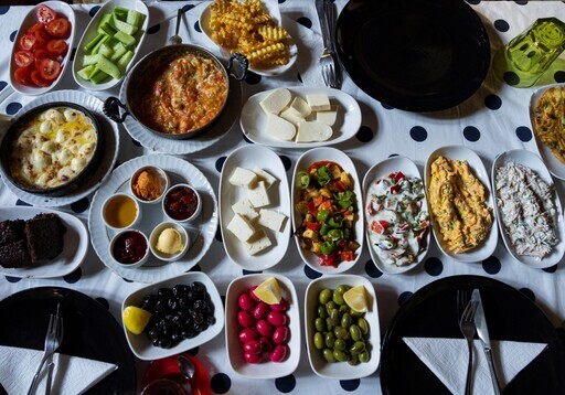 一天中最重要的一餐 來品嚐傳統又美味的土耳其早餐 - 太陽網