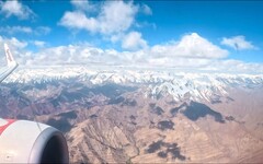 降落列城機場飛行紀錄很有西藏的既視感啊！北北印拉達克自由行全紀錄1旅行路上見！ - 旅行，路上。