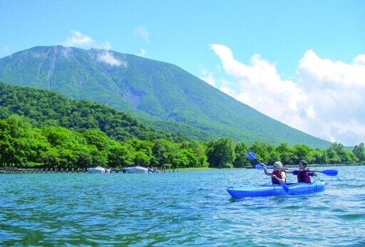 夏季水上活動 中禪寺湖玩SUP、划獨木舟、皮艇 - 太陽網