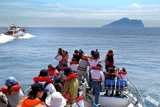 龜山島封島4個月後 3月起開放限額登島 賞鯨豚、賞螢生態旅遊「趣」！ - 旅遊經