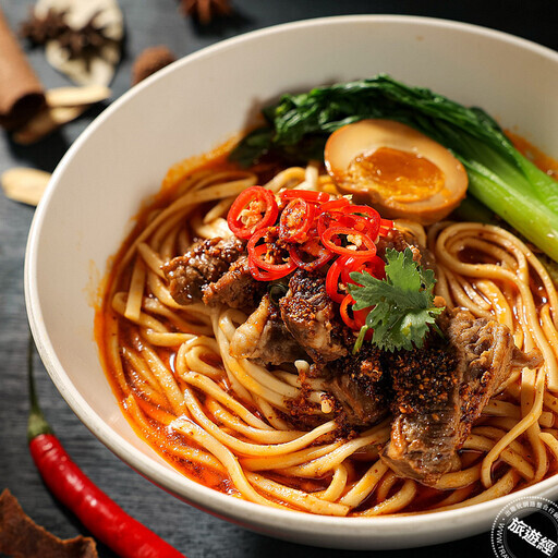 年營業額突破千萬──「晶華冠軍牛肉麵」 快閃香港麗晶酒店！ - 旅遊經