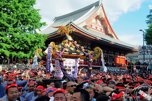 日本「江戶三大祭」之一淺草「三社祭」 東京下町的熱血、傳統與感動 - 旅遊經