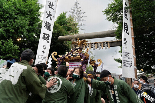 日本「江戶三大祭」之一淺草「三社祭」 東京下町的熱血、傳統與感動 - 旅遊經