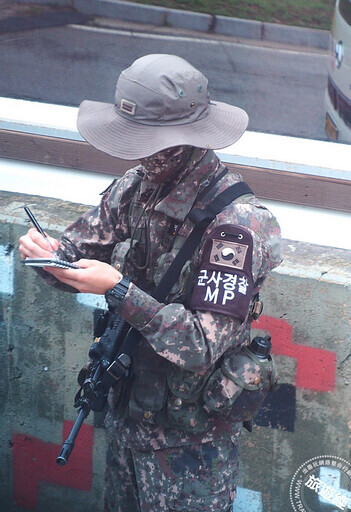 走進DMZ：韓戰傷痕與和平願景的交織之地 - 旅遊經