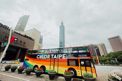 「2025 Color Taipei」將登場 彩虹巴士要開動了，狂歡直達車最不同！ - 旅遊經