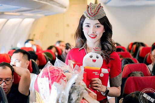 出「遊」享優惠 Klook 11周年慶、越捷慶中秋，飯店瘋搶0.1折，機票0元起！ - 旅遊經