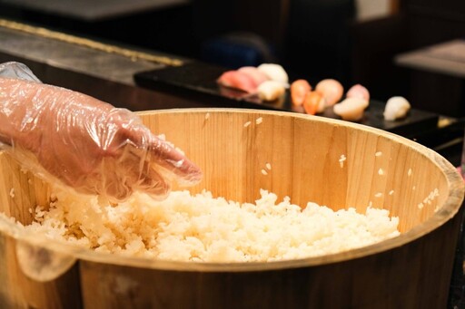 板橋巷弄高cp值日本料理｜超人氣「極上握壽司」浮誇上桌！