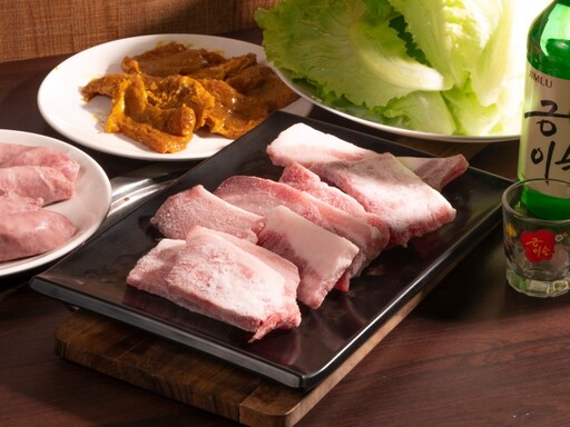 台中人氣韓式火烤│原料用心質感滿分 獨特熟食區老饕必嚐！