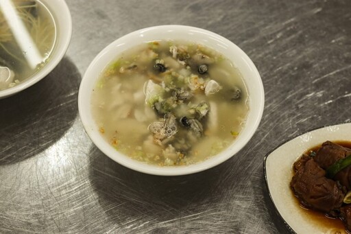品味台南經典風味 兒時回憶「古早味鹹粥」重現風華美味！