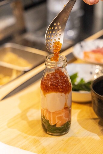 台南巷弄日料│"瓶の丼"全新推出 精緻美味如花火燃放超驚豔！