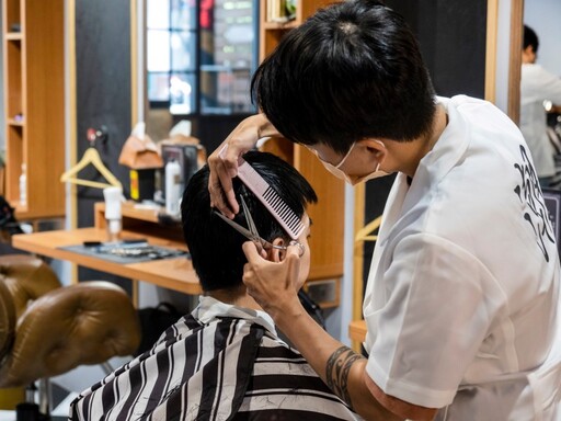 三重男士理髮專門店│提供油頭、寸頭專業造型 英美式風格俐落呈現