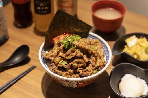 新店燒肉丼界隱藏冠軍│極盛牛肉霸氣登場 炙燒肉香超滿足！