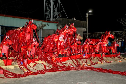 嘉義鹿草鄉年度元宵盛事！圓山宮火馬祭震撼登場！