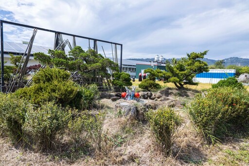 台南私房景點！大草原x巨型藝術裝置x芒果知識館 免費入園！