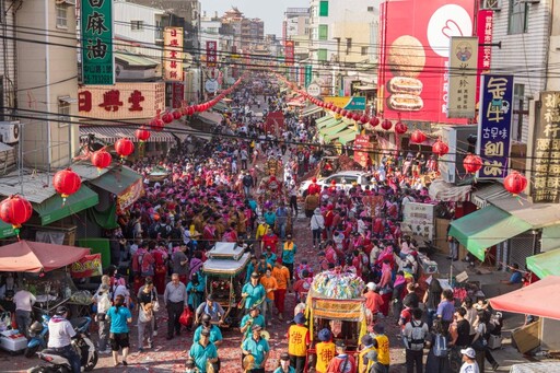 萬人共迎媽祖!北港遶境x藝閣x花車 一次看遍傳統與熱鬧