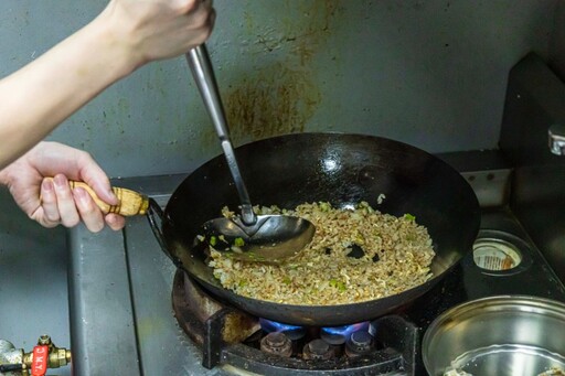 台中深夜食堂推薦!日式氛圍獨樹一格 無雷美食撫慰靈魂!