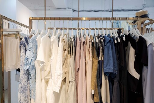 逢甲寶藏服飾店│質感選品百變穿搭 豐富款式學生媽咪都愛逛