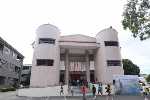 大里高中再進化!教育空間新典範 多元學習資源中心正式啟用