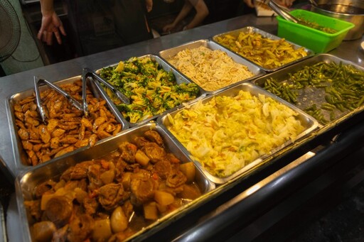 員林港式燒臘|在地人首推份量足口味佳