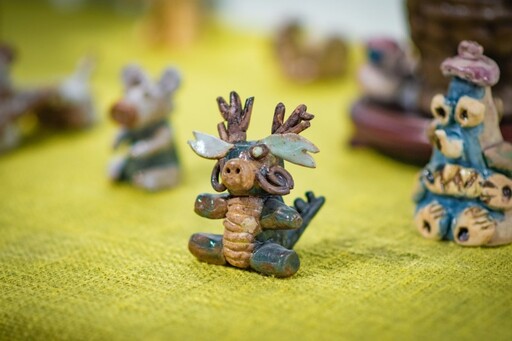 感動藝術!新北滬尾故事館陶藝展 百件院生陶藝真摯登場!