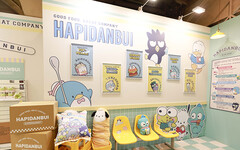 粉絲瘋朝聖！三麗鷗男團快閃台北華山 百樣商品買到手軟！