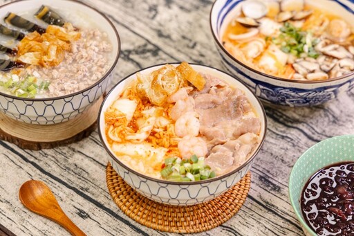 鹿港老街周邊美食新據點！韓式泡菜粥、皮蛋烏龍拌麵饕客推！