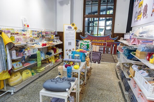 耍廢貓台北快閃!「廟口美食地圖」松菸限定店療癒登場!