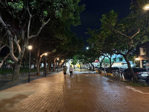 綠意+光影!台中市民廣場人本設計打造安全舒適新地標!