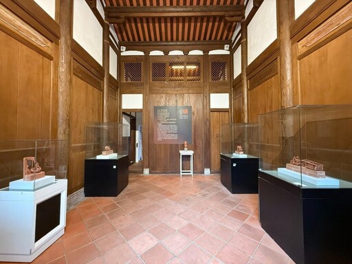 傳統磚雕新語境!彰化「與磚的對話」重現人情與歲月痕跡!