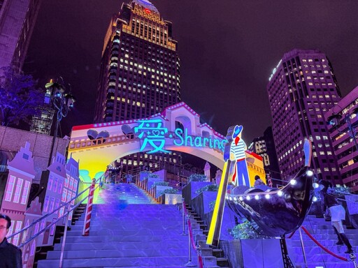 威尼斯搬進台北！紫色主樹Purple Wish成台北最亮聖誕地標！