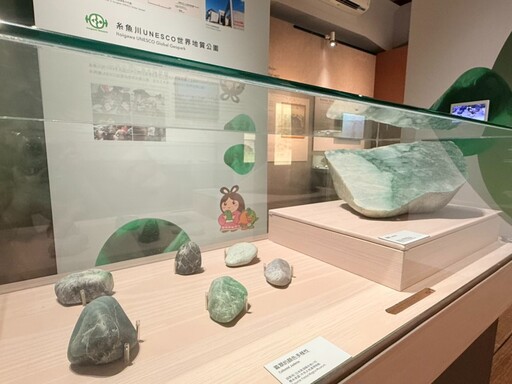 隕石、翡翠、銀礦齊聚!新北重量級「說石話」特展震撼開展