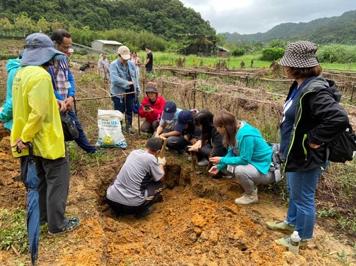 山藥季節盛大登場 三貂嶺低碳之旅+貢寮海陸珍寶宴 超值990元體驗