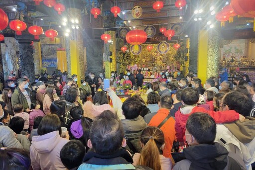 走春遊玩桃園護國宮最促咪！「太子遊樂園」免費入場玩五天！