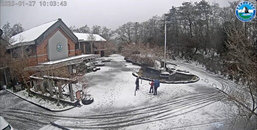 影音/小年夜強烈大陸冷氣團南下 高山降雪