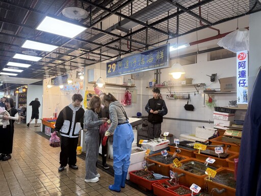 週末就去這 龜吼漁夫新市集27日開幕祭好禮 海鮮美食、拍照打卡一次滿足