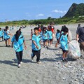 蘭嶼椰油灣淨灘 清理170公斤廢棄物