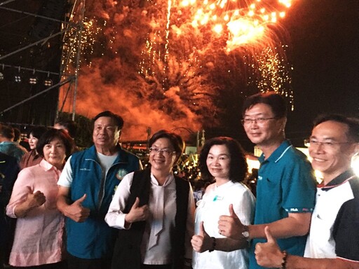 「2025王功漁火節」璀璨夏夜．閃耀王功 8分鐘絢爛煙火秀高潮不斷
