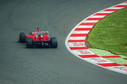F1 卡達大獎賽 11 月登場!頂級套票開放 Gordon Ramsay 美食、頒獎台零距離一次滿足