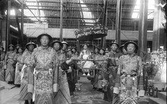 慈禧太后「小轎車」 清宮首輛轎車的故事